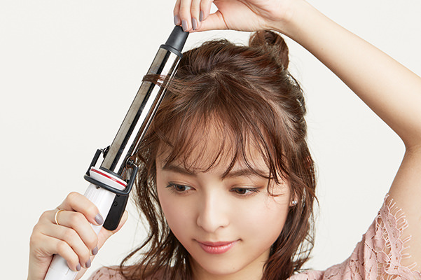 【ダウン編】お団子がかわいい♪ ボブのお呼ばれヘアアレンジ