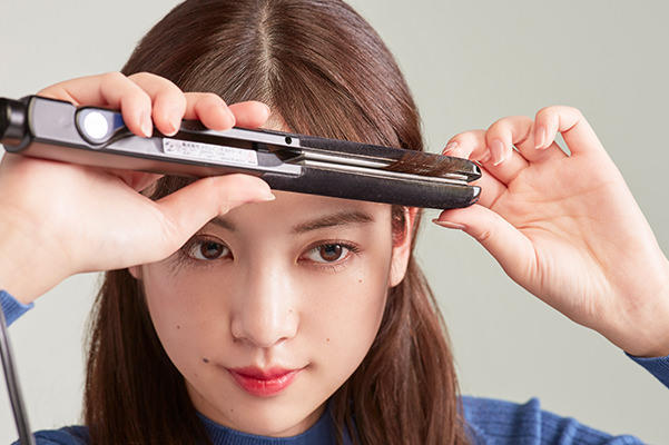 知的な印象に! 外ハネセンター分けHOW TO