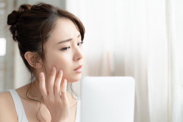 毎年花粉の季節に肌荒れしてるかも...。その理由とは?