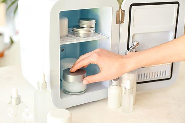 リフレッシュスキンケア④ 冷やして使えるアイテムで肌と心をクールダウン